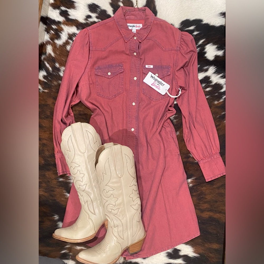NWT WRANGLER BARBIE PINK DENIM DRESS